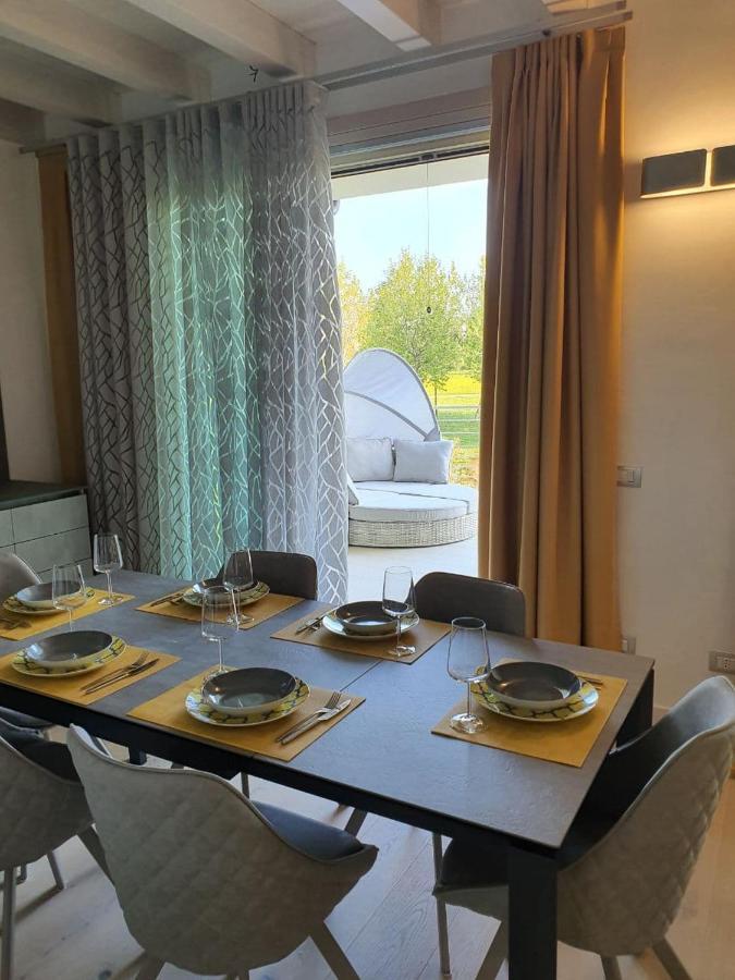 סירמיונה Sweet Dream Deluxe Apartment מראה חיצוני תמונה